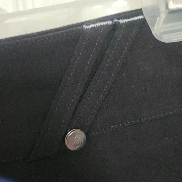 Penningtons Active Zone Golf  Capri's New Without Tags - Size X - Picture 8 of 11